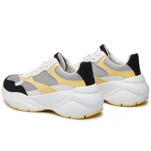 Aldo Women’s Merurka-68 Sneakers- New in Box!! - Picture 3 of 13